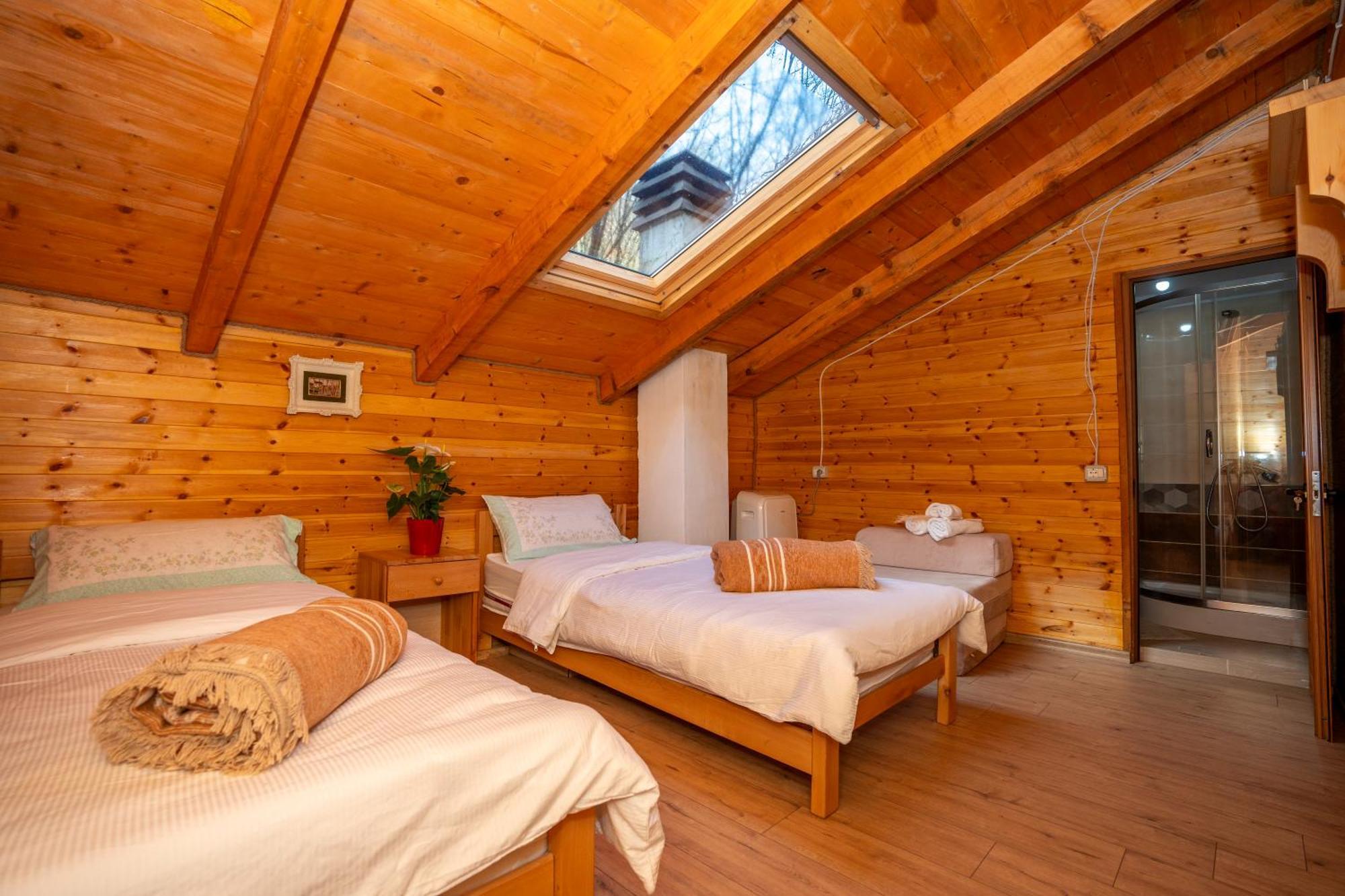Bee Eco Guest House Moll' e Shoshit Extérieur photo