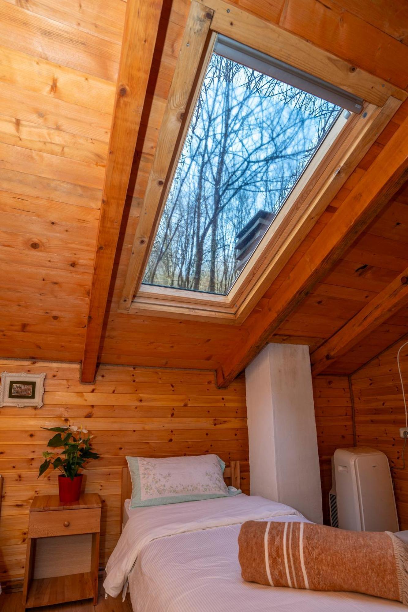 Bee Eco Guest House Moll' e Shoshit Extérieur photo